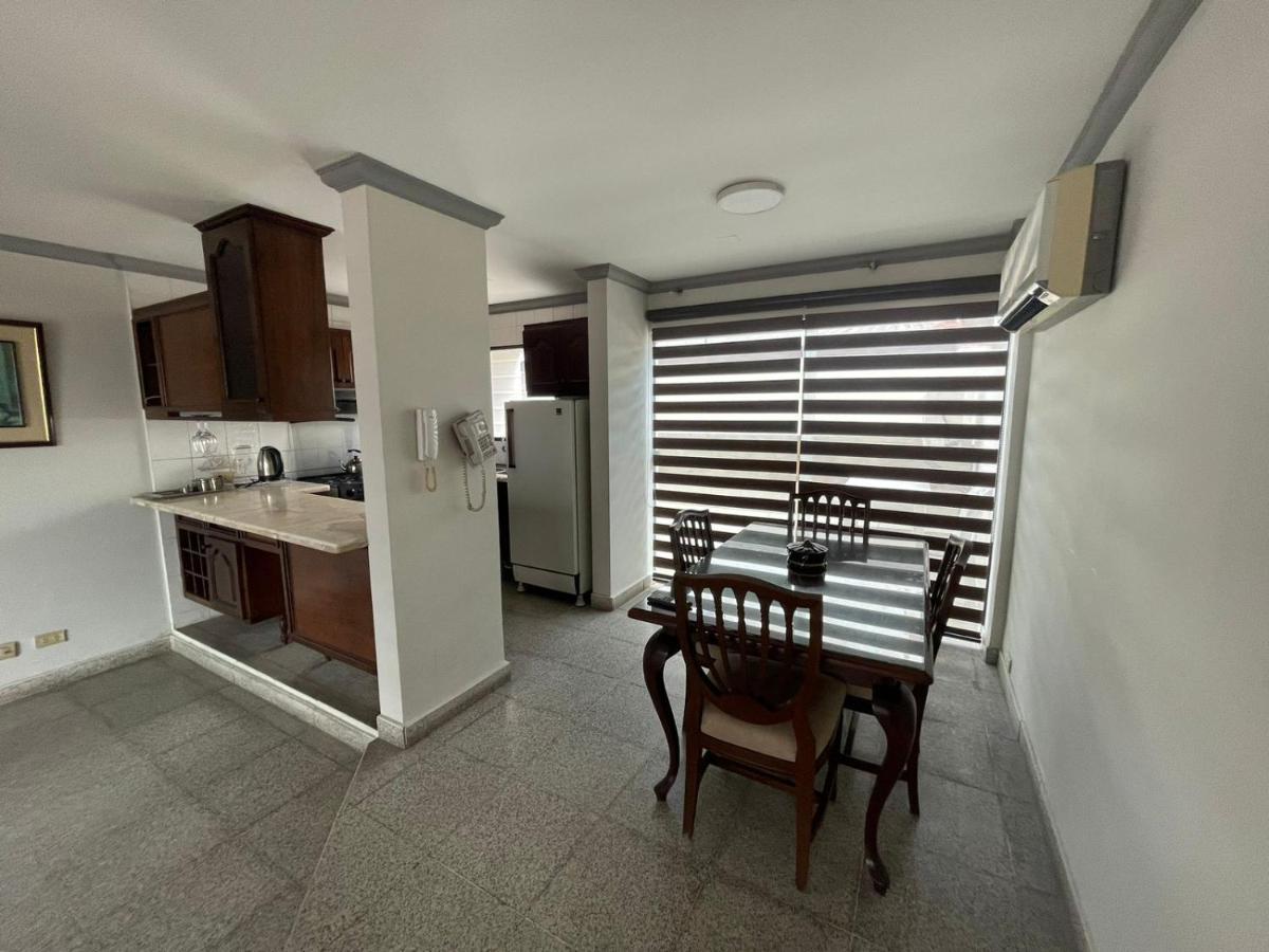 Tradicion Apartment Santa Cruz de La Sierra Exterior photo
