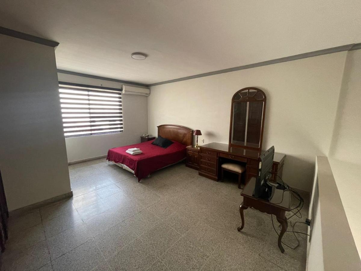 Tradicion Apartment Santa Cruz de La Sierra Exterior photo